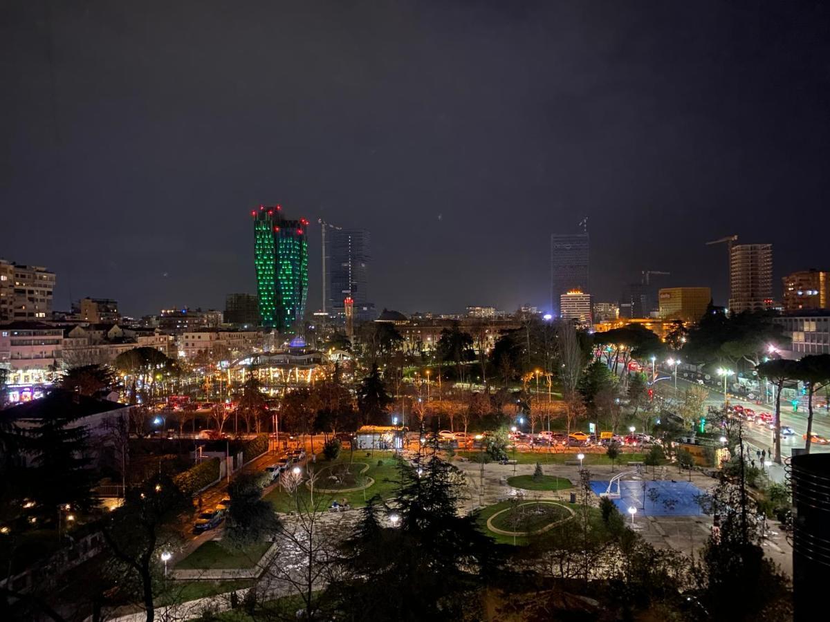Apartamento Amo Tower Tirana Center Exterior foto